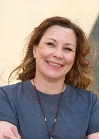 Photo of costumer Claire Castle