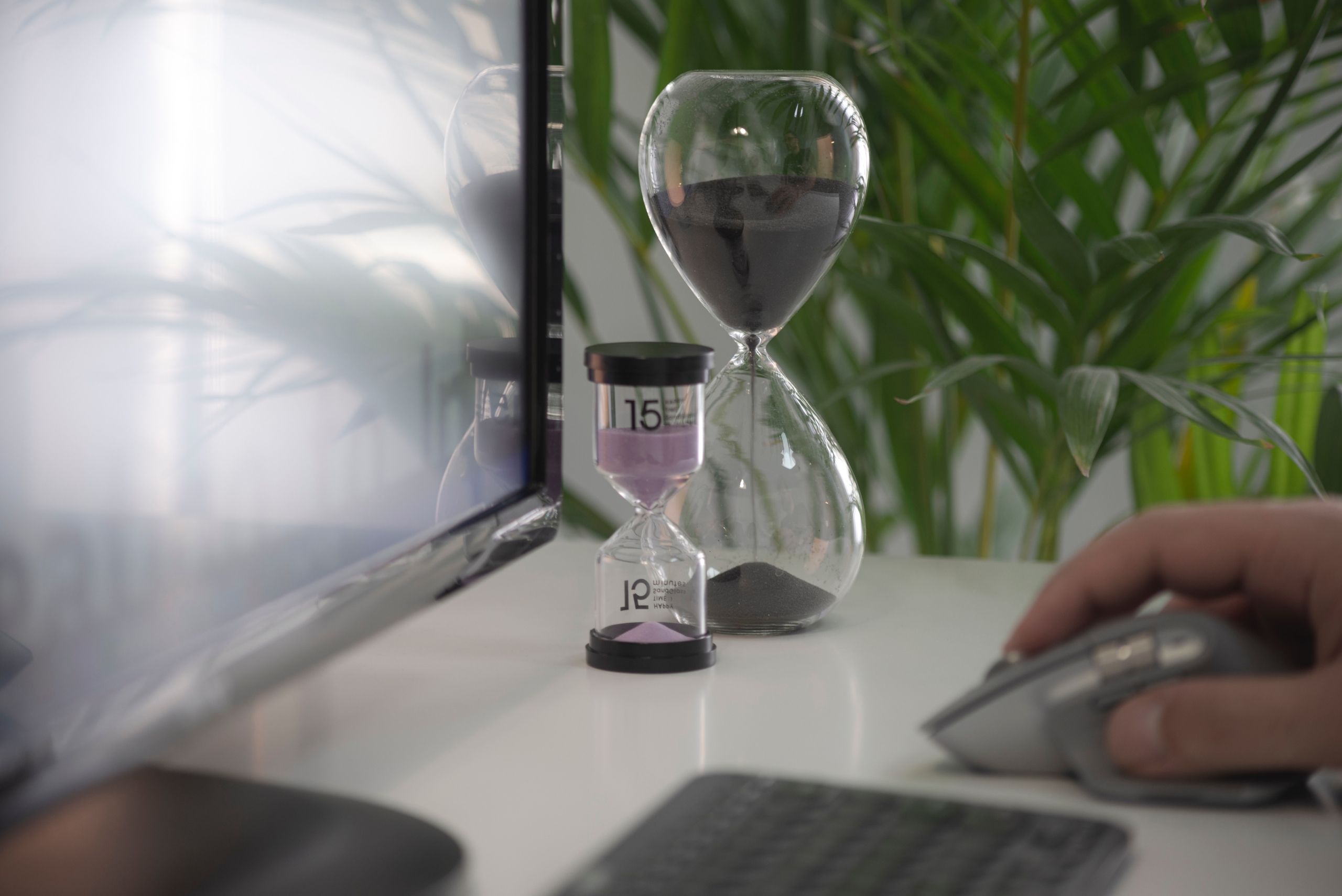 hourglass-time-work